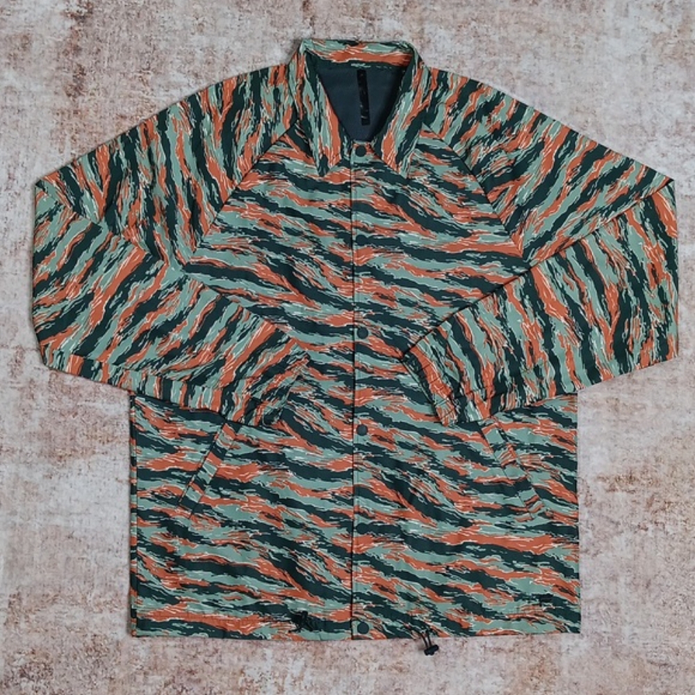 Fabletics Only Coaches Printed Rain Jacket Medium - image 1